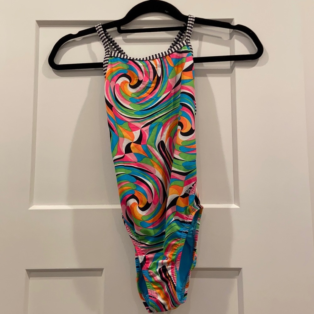 One piece swim suit